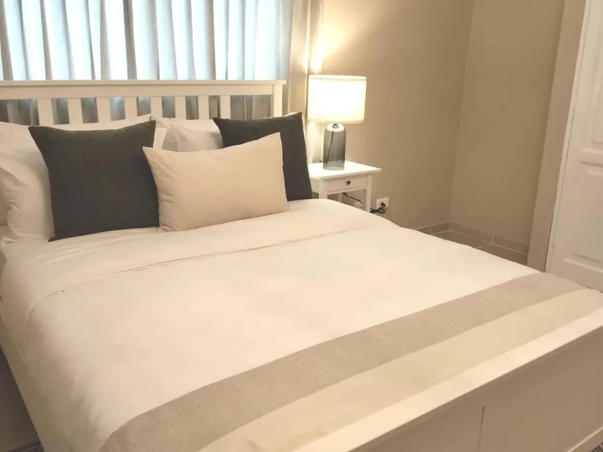 Full Apartment Muy Cerca del Malecón, 3 Habitaciones espaciosas con A/C, Wifi, Netflix Santo Domingo
