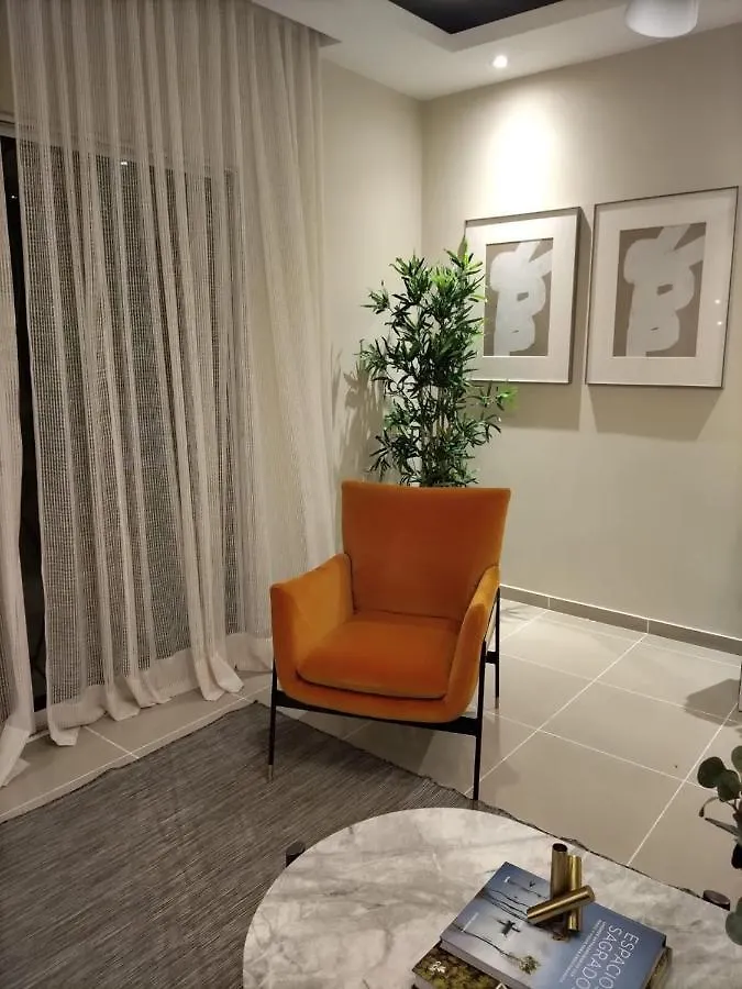 Full Apartment Muy Cerca del Malecón, 3 Habitaciones espaciosas con A/C, Wifi, Netflix Santo Domingo