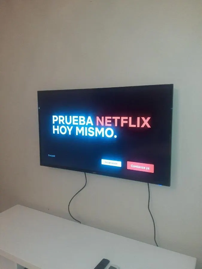 Full Apartment Muy Cerca del Malecón, 3 Habitaciones espaciosas con A/C, Wifi, Netflix Santo Domingo